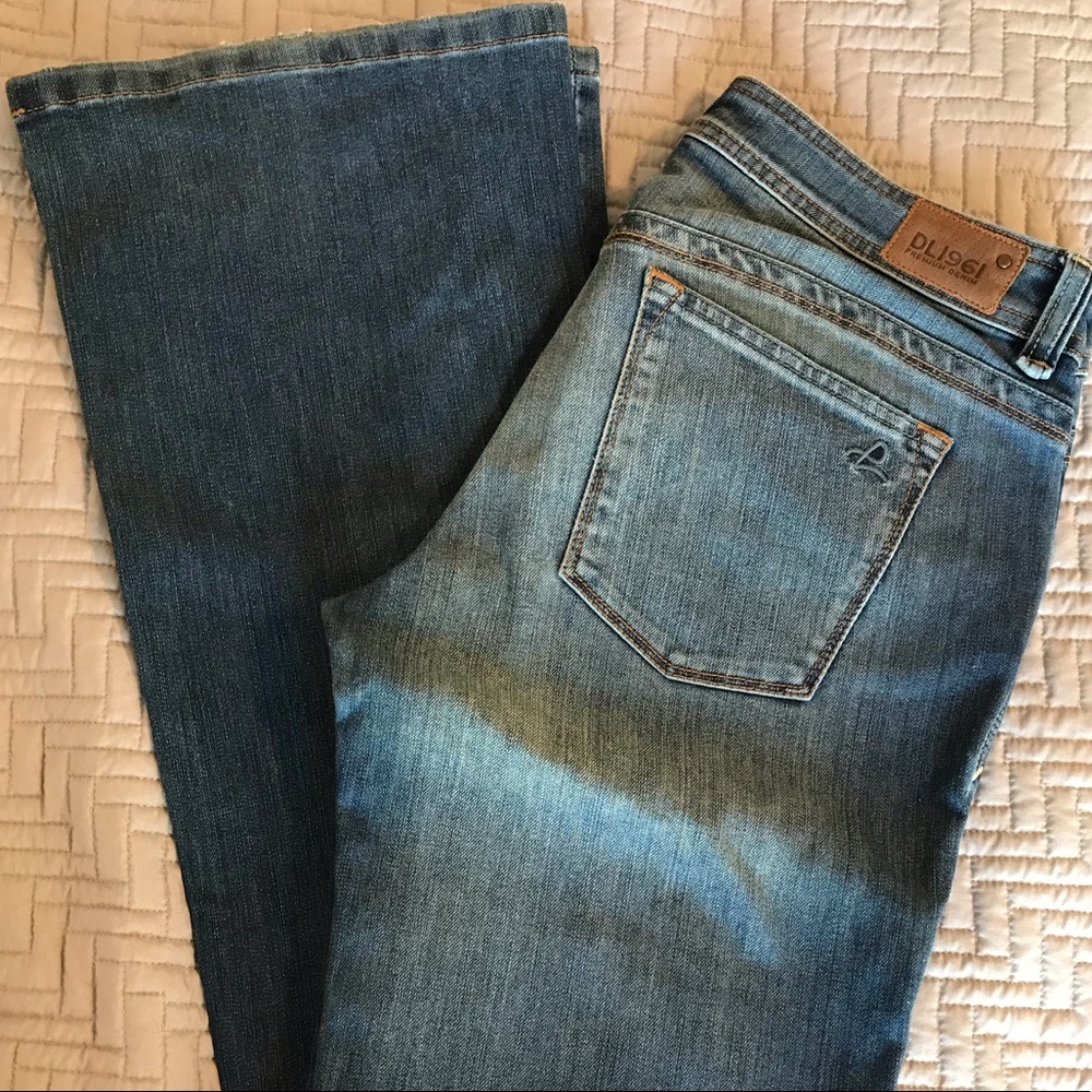 EUC DL1961 Bootcut Jeans